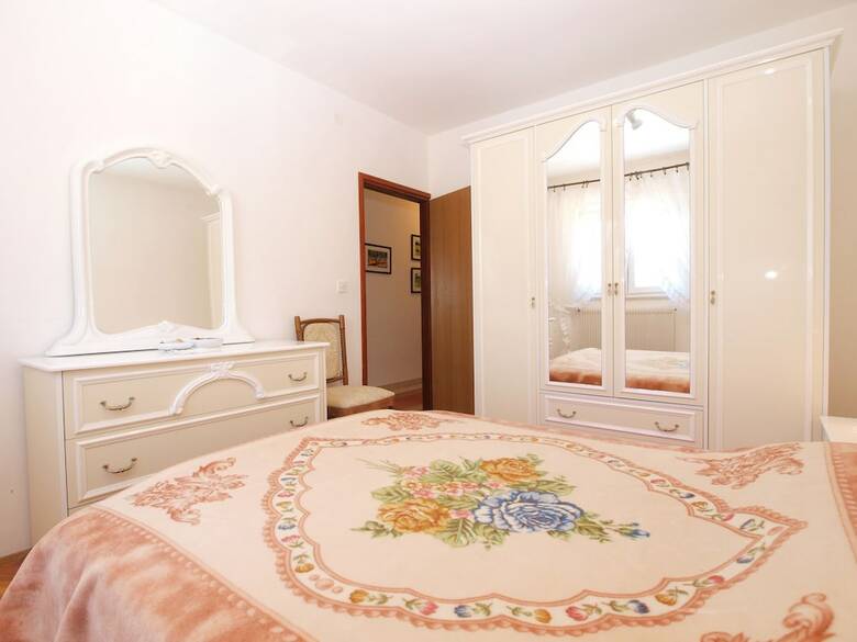 Apartment 1437