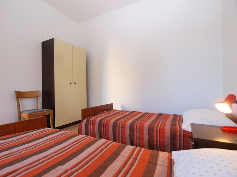 Apartment 1435
