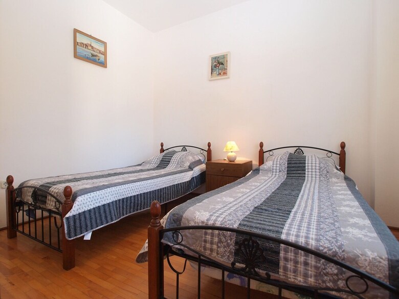 Apartment 1435