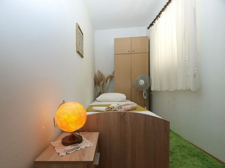 Apartment 1123