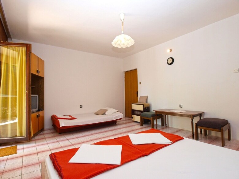 Apartment 1397