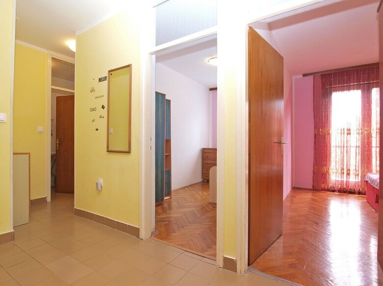 Apartment 1475