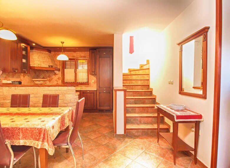Apartment 1510