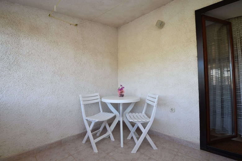 Apartment 1492