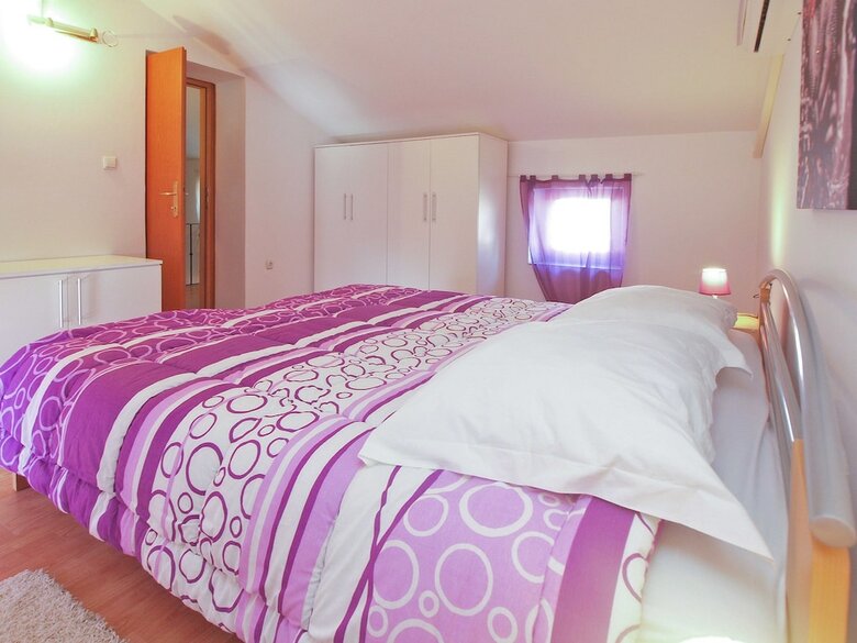 Apartment 1536