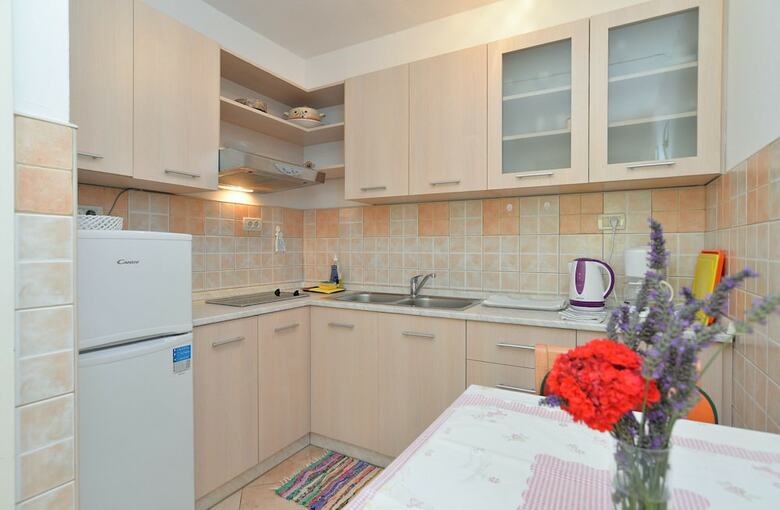 Apartment 1552