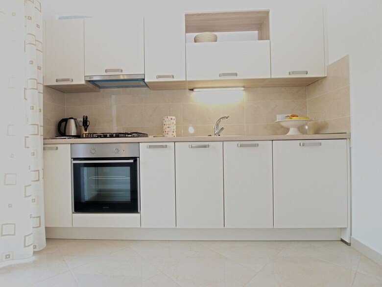 Apartment 1611