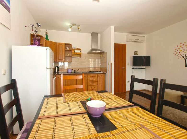 House 1599