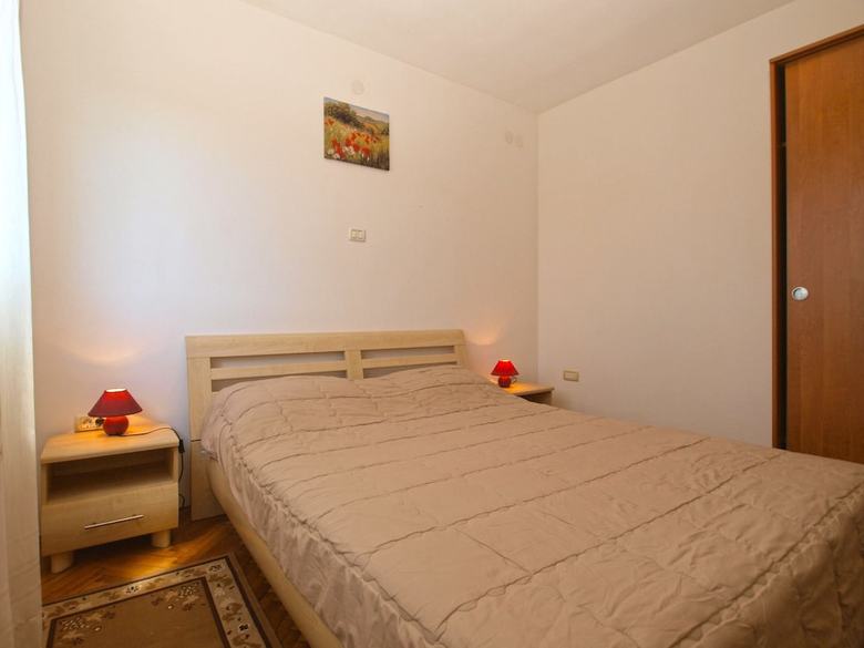 Apartment 1588