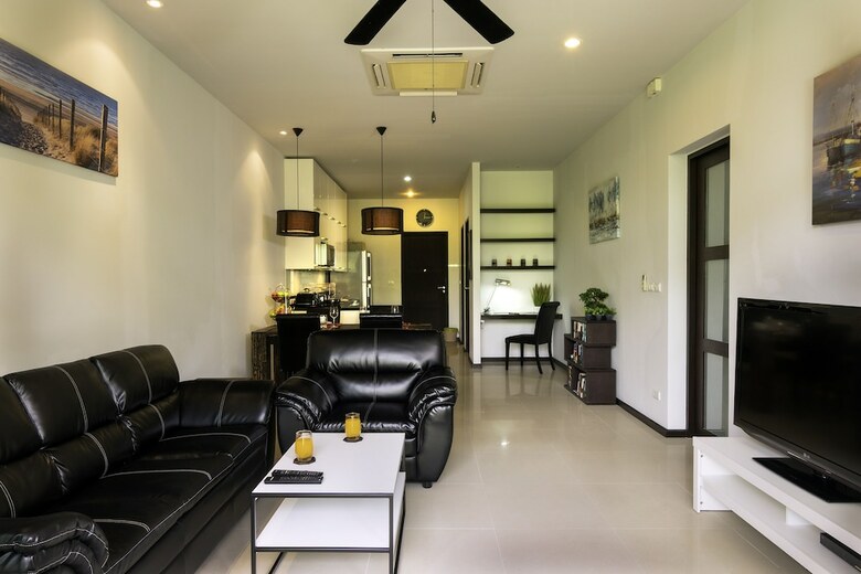 Comfortable 2br Pool Villa Naiharn