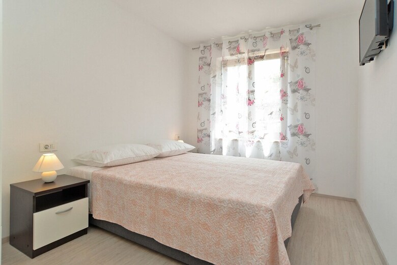 Apartment 1659
