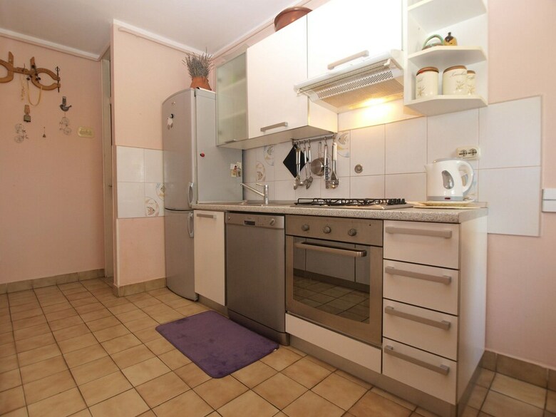 Apartment 1635