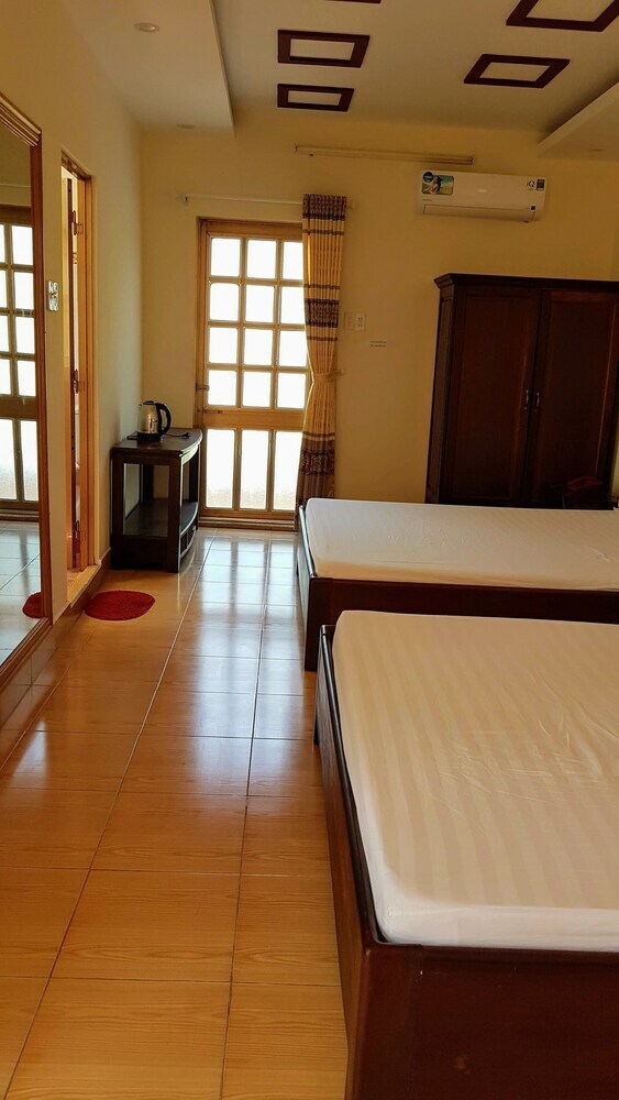 Dream Palace Hotel