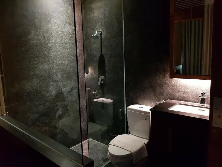 The Humble Bed & Hotel