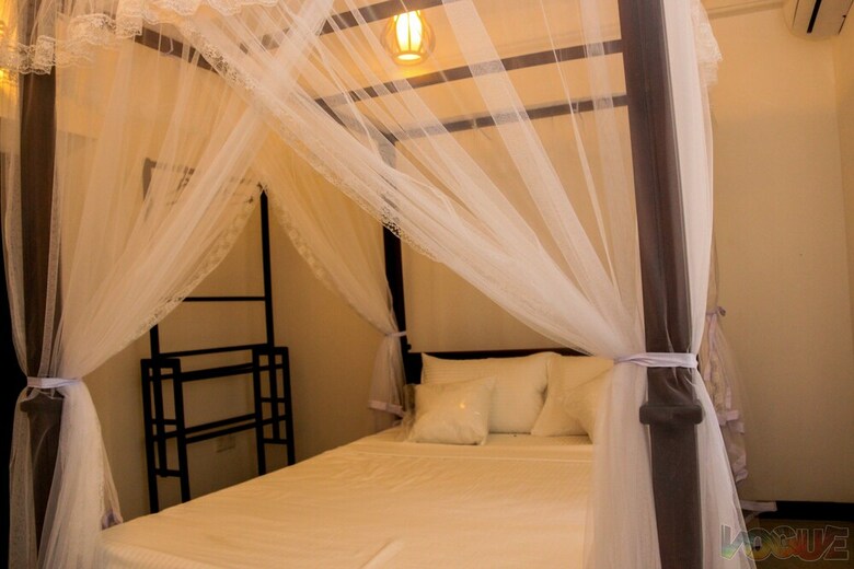 Villa White Dome