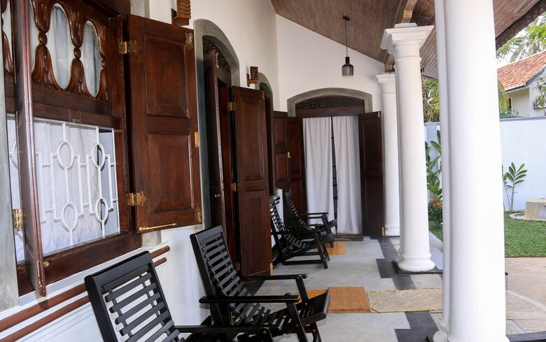 Villa White Dome