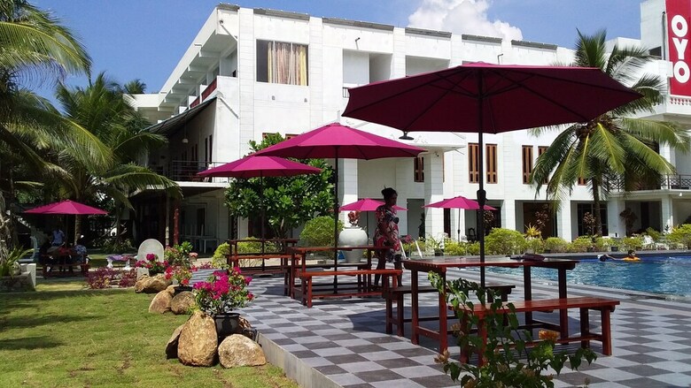 Oyo 352 Sea Breeze Hotel