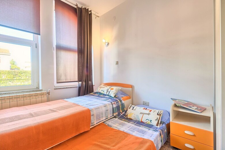 Apartment 1564