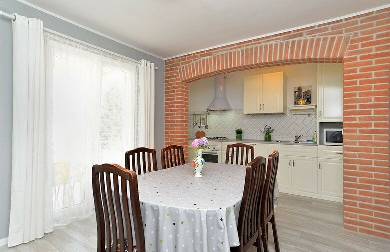 Apartment 1648