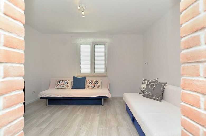 Apartment 1648