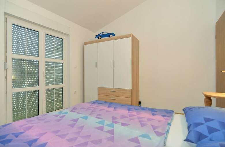 Apartment 1739