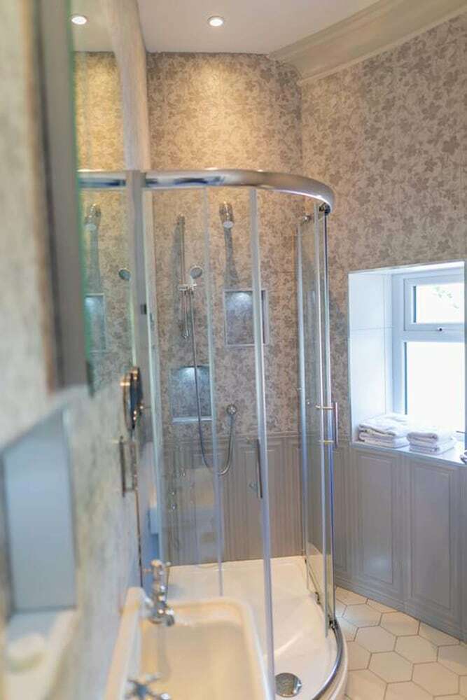 Courtmacsherry Hotel
