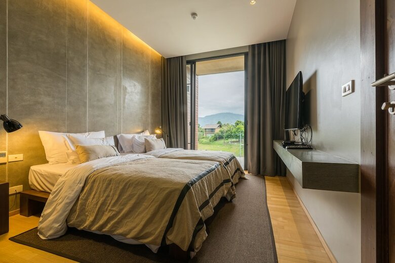Villa Atta 2-bd Suite Or Pool Penthouse