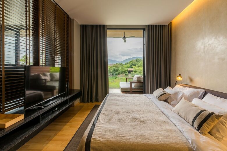 Villa Atta 2-bd Suite Or Pool Penthouse