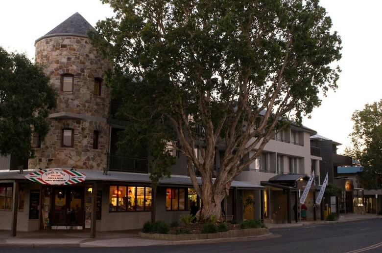 Byron Bay Hotel & Apartments