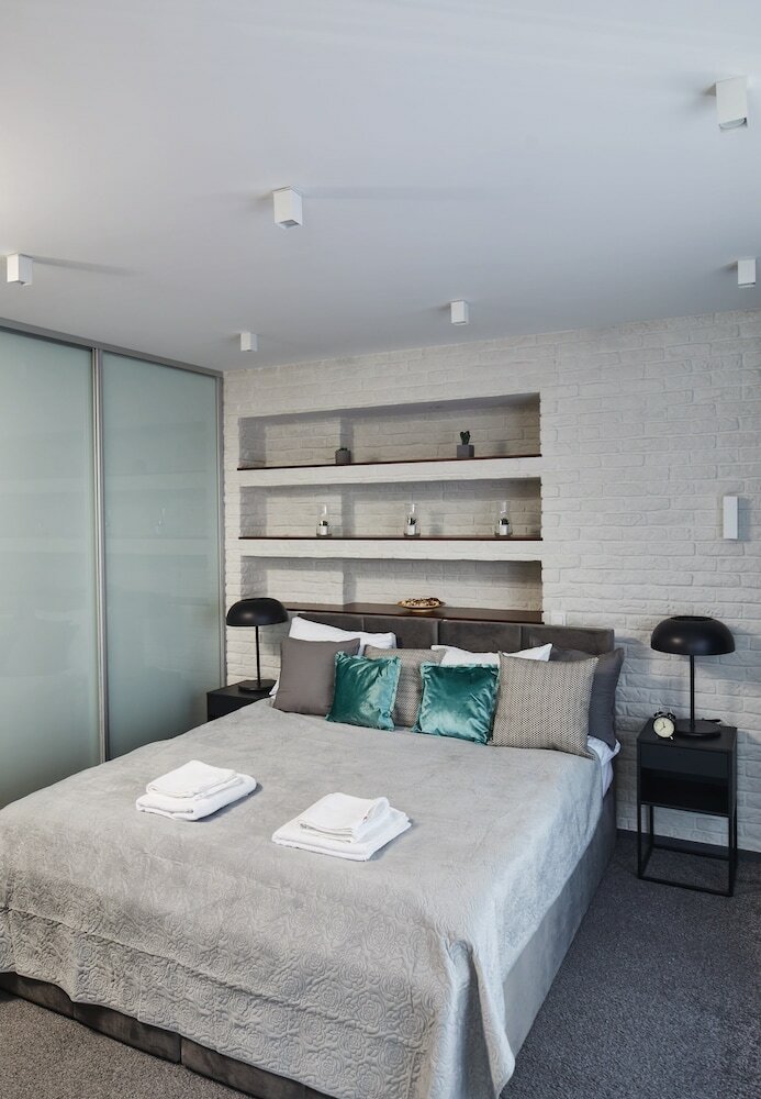 Exclusive Apartment With Gym And Sauna