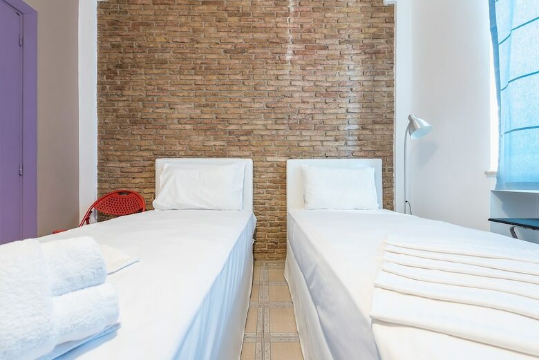 Elegant Kerameikos Apartment