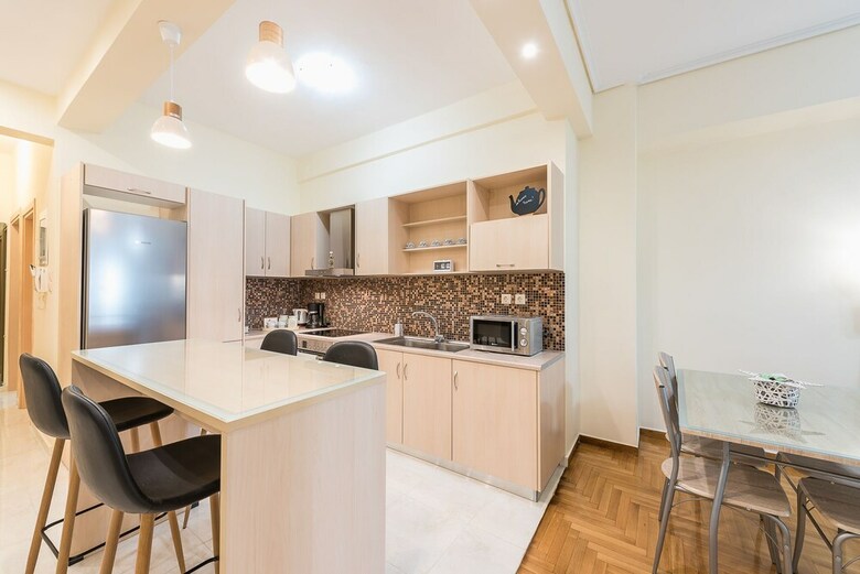 Apartamentos Elegant Home In Quiet Street