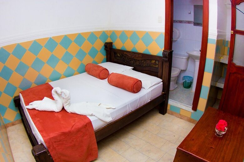 Hostal Marlin Hostel