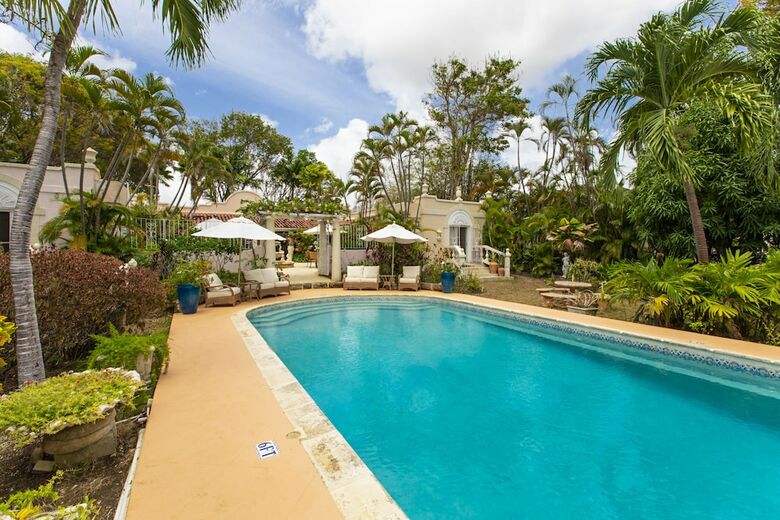 Villa Shangri La
