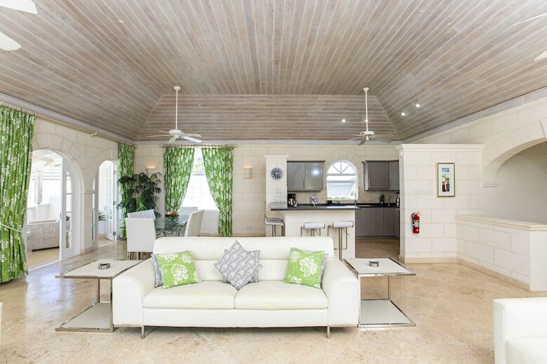 Royal Villa 1
