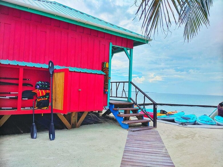 Hotel King Lewey's Island Resort