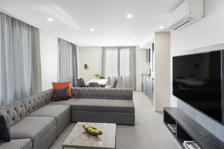 Deco Hotel