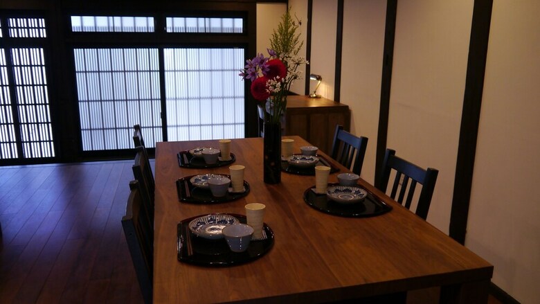 Canal House Takasegawa