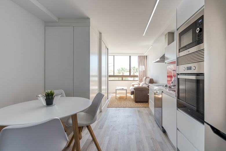 Apartamentos Aguila Beach