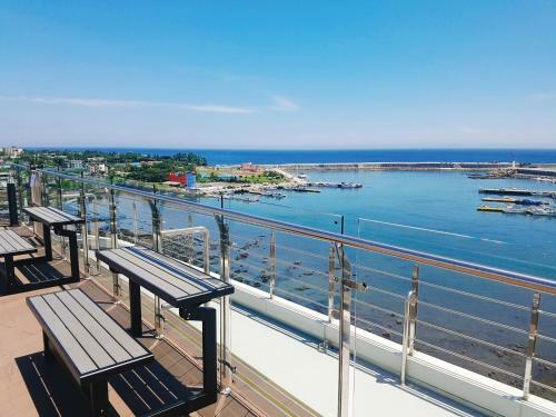 Co-op City Hotel Harborview