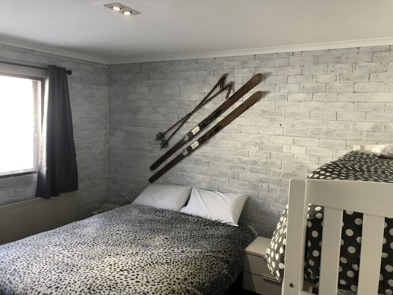 Apartamentos 24 Lawlers