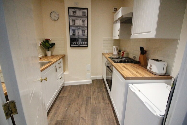 Deluxe City Apartment