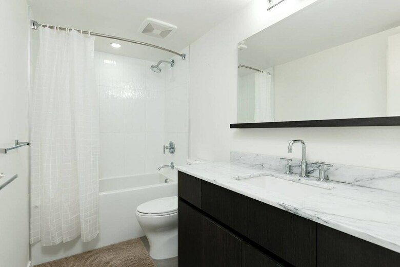 Apartamentos Convenient 2bdr 2ba Richmond Centre Condominium