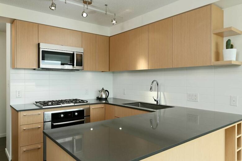 Apartamentos Convenient 2bdr 2ba Richmond Centre Condominium