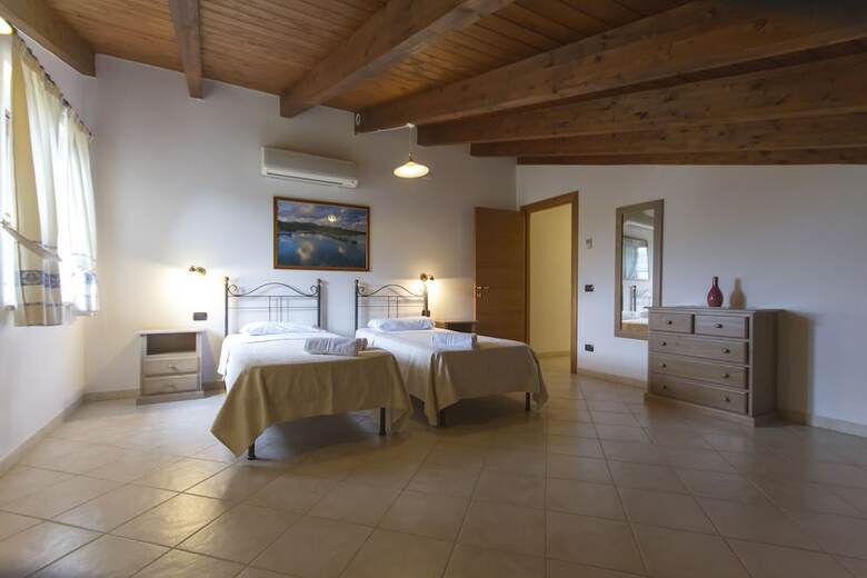 Podere Monte Sixeri Country Estate