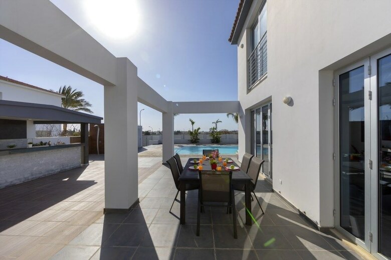 Larnaca Villa Zoe Platinum