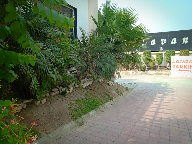 Hotel Lavanya Motel