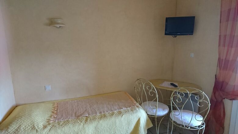 Hotel H�tel Restaurant Les Cavalets