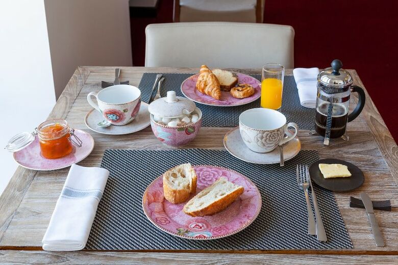 Hotel H�tel Du Port Locquirec