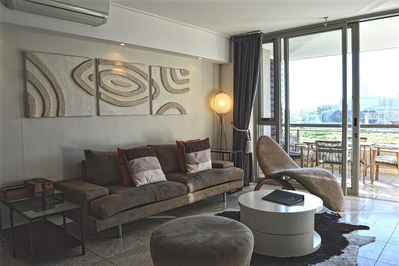 Canal Quays Luxury Apartments